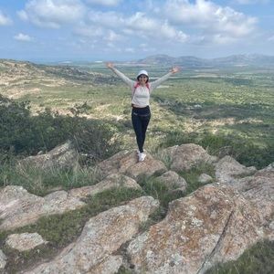 Meet your Posher, Eden